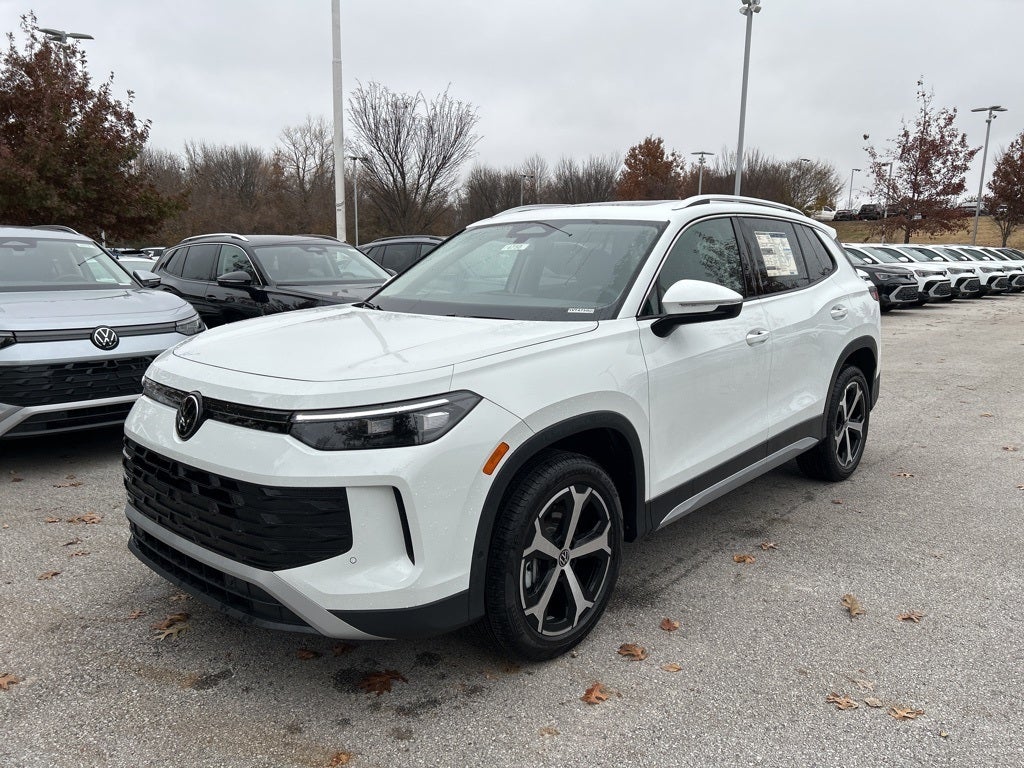 2025 Volkswagen Tiguan 2.0T SE