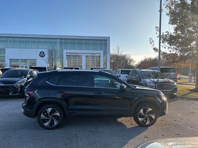 2025 Volkswagen Taos 1.5T SE