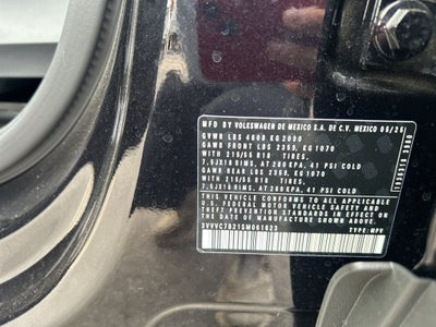 2025 Volkswagen Taos 1.5T SE