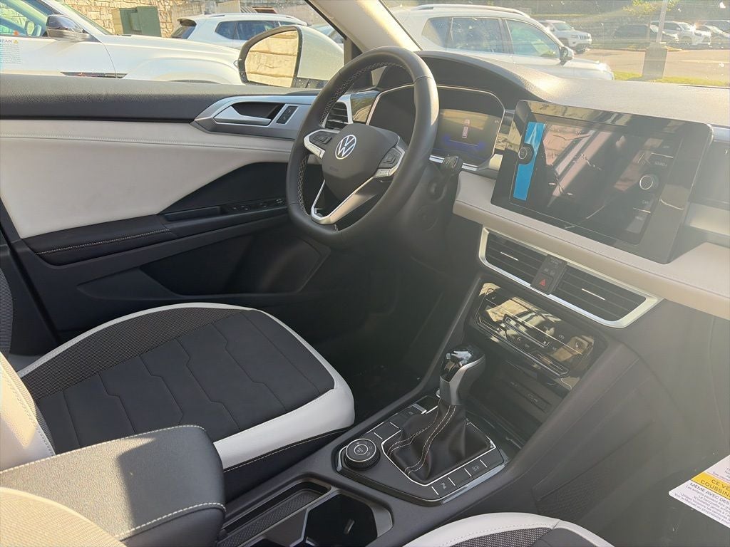 2026 Volkswagen Taos 1.5T SE