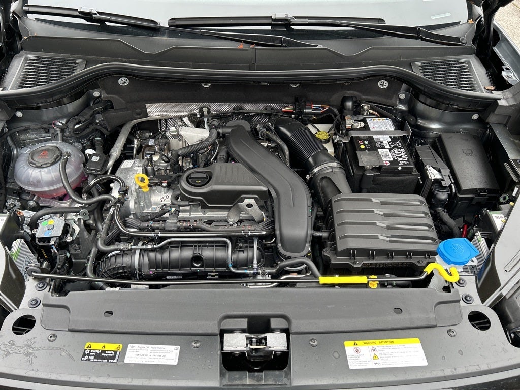 2025 Volkswagen Taos 1.5T SE