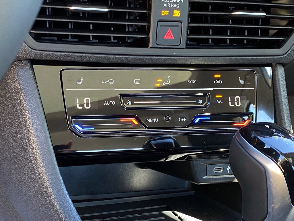 2027 Volkswagen Jetta 1.5T SE