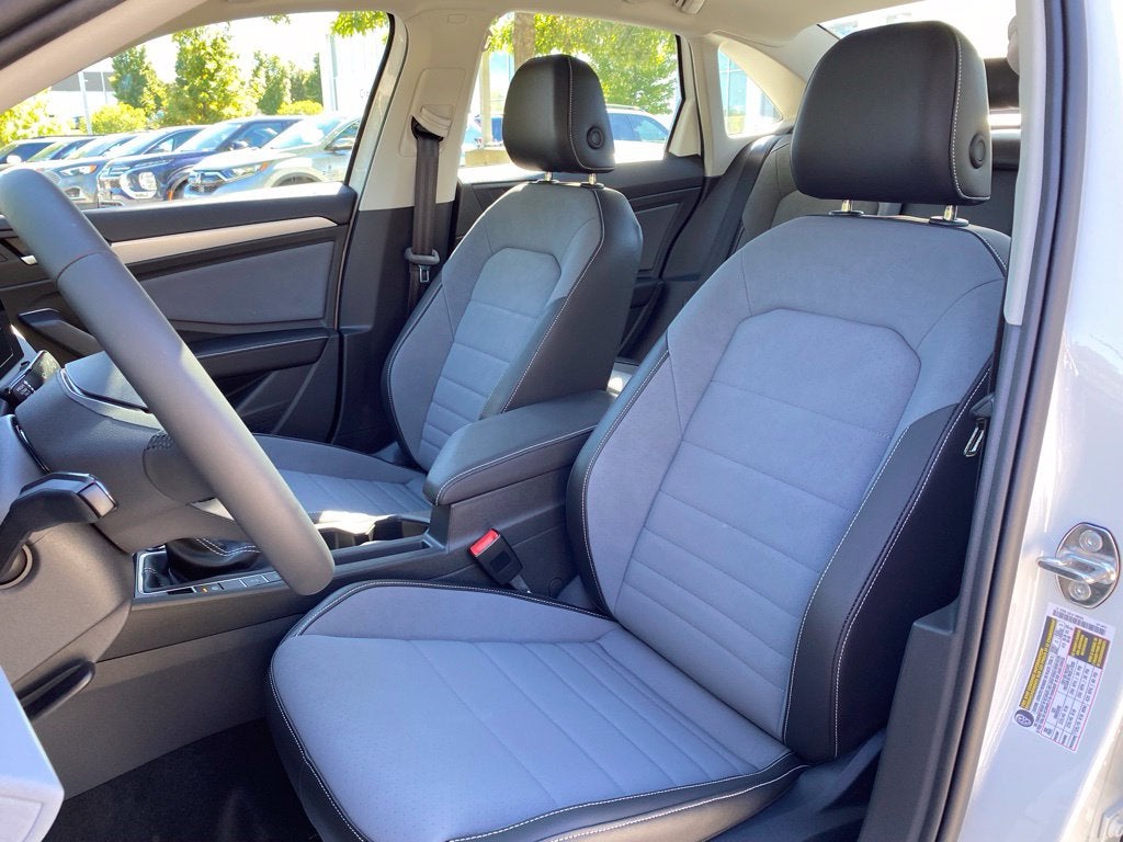 2027 Volkswagen Jetta 1.5T SE