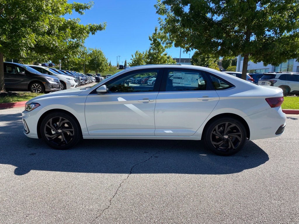 2027 Volkswagen Jetta 1.5T SE