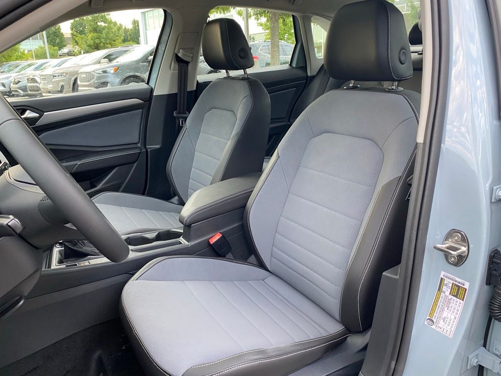 2027 Volkswagen Jetta 1.5T SE