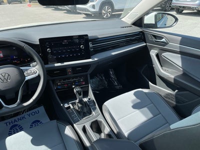 2025 Volkswagen Jetta 1.5T SE