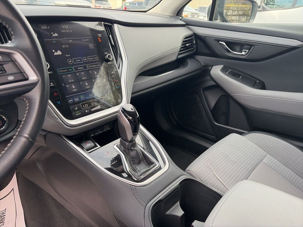 2025 Subaru Outback Premium