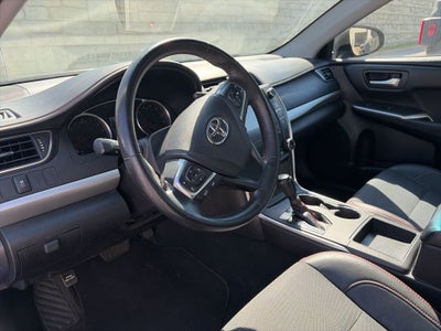 2017 Toyota Camry SE CLEAN CARFAX AND GOOD SVC RECORDS