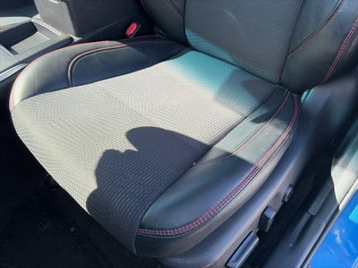 2017 Toyota Camry SE CLEAN CARFAX AND GOOD SVC RECORDS