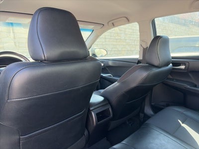 2017 Toyota Camry SE CLEAN CARFAX AND GOOD SVC RECORDS