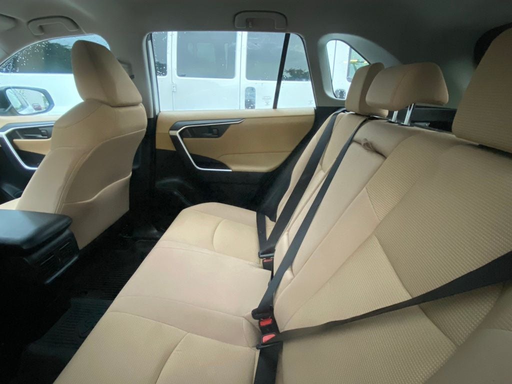 2021 Toyota RAV4 Hybrid LE