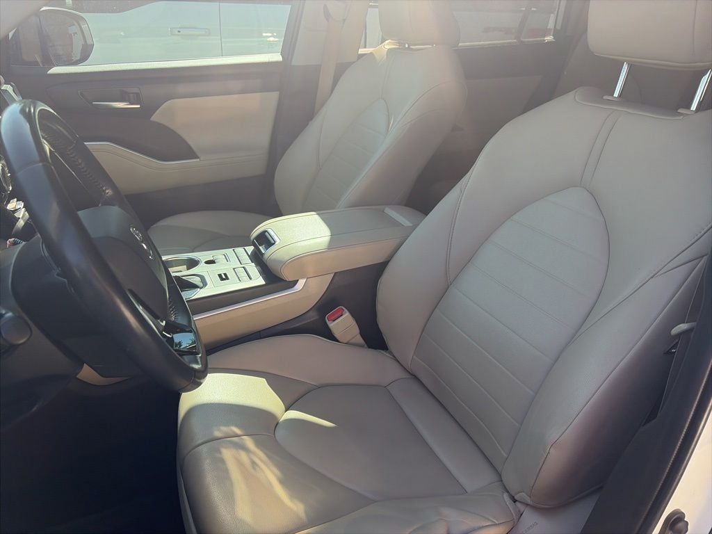 2020 Toyota Highlander XLE