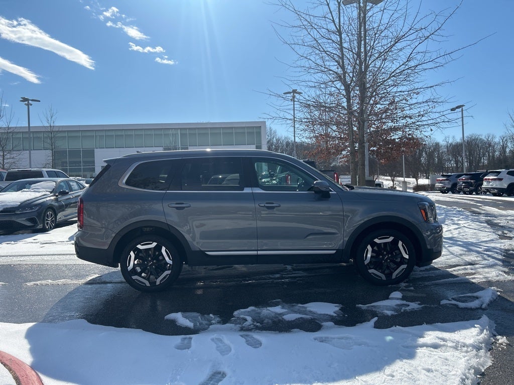 2025 Kia Telluride S AWD CLEAN CARFAX