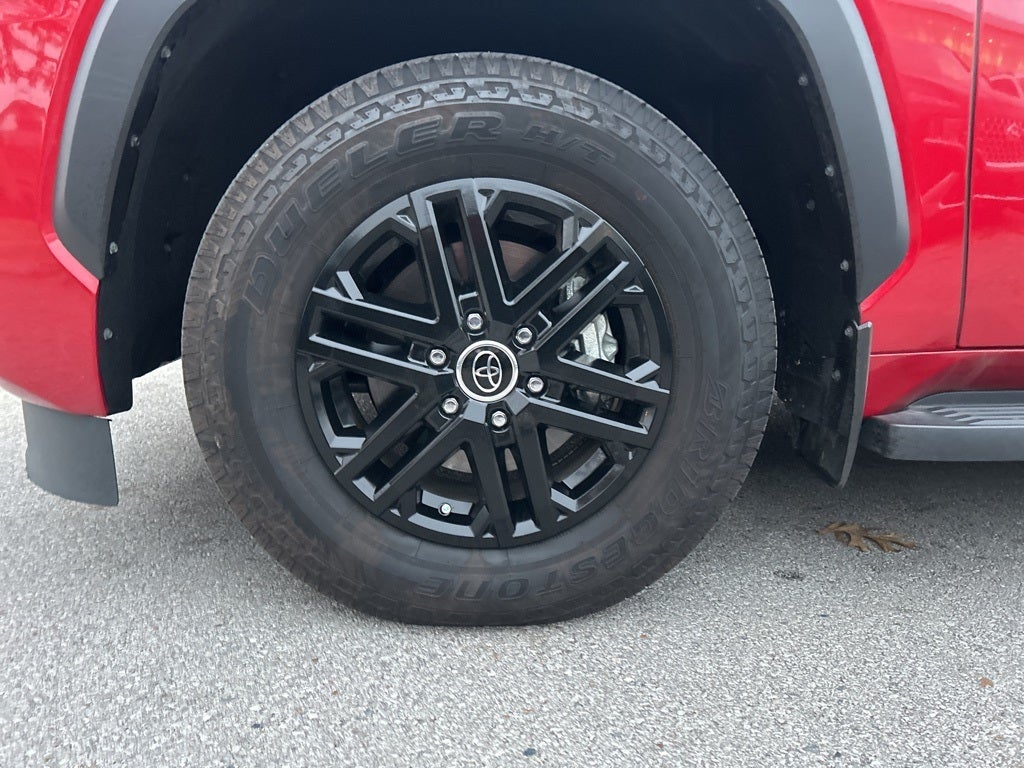 2024 Toyota Sequoia SR5