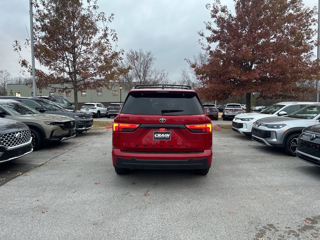 2024 Toyota Sequoia SR5
