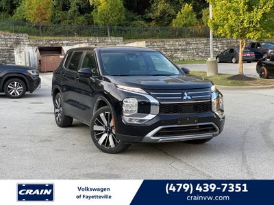 2025 Mitsubishi Outlander SE