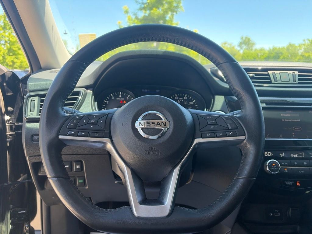 2018 Nissan Rogue SV CLEAN CARFAX LOW MILES
