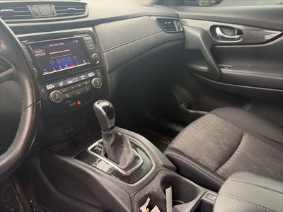 2018 Nissan Rogue SV CLEAN CARFAX LOW MILES