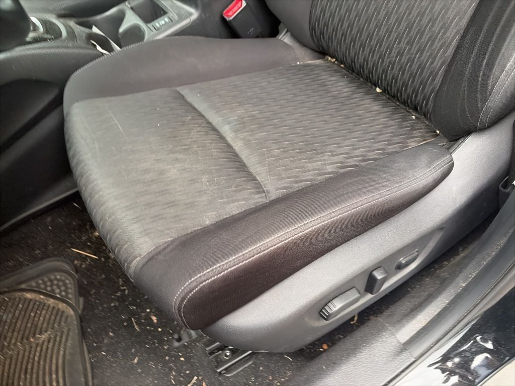 2018 Nissan Rogue SV CLEAN CARFAX LOW MILES