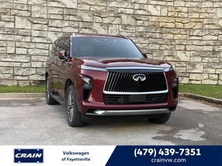 2025 INFINITI QX80 LUXE