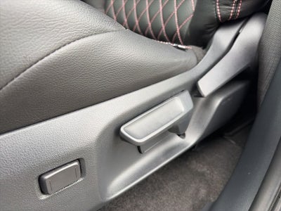 2025 Toyota 4Runner SR5 CLEAN 1 OWNER CARFAX 4WD AND CUSTOM LEATHER