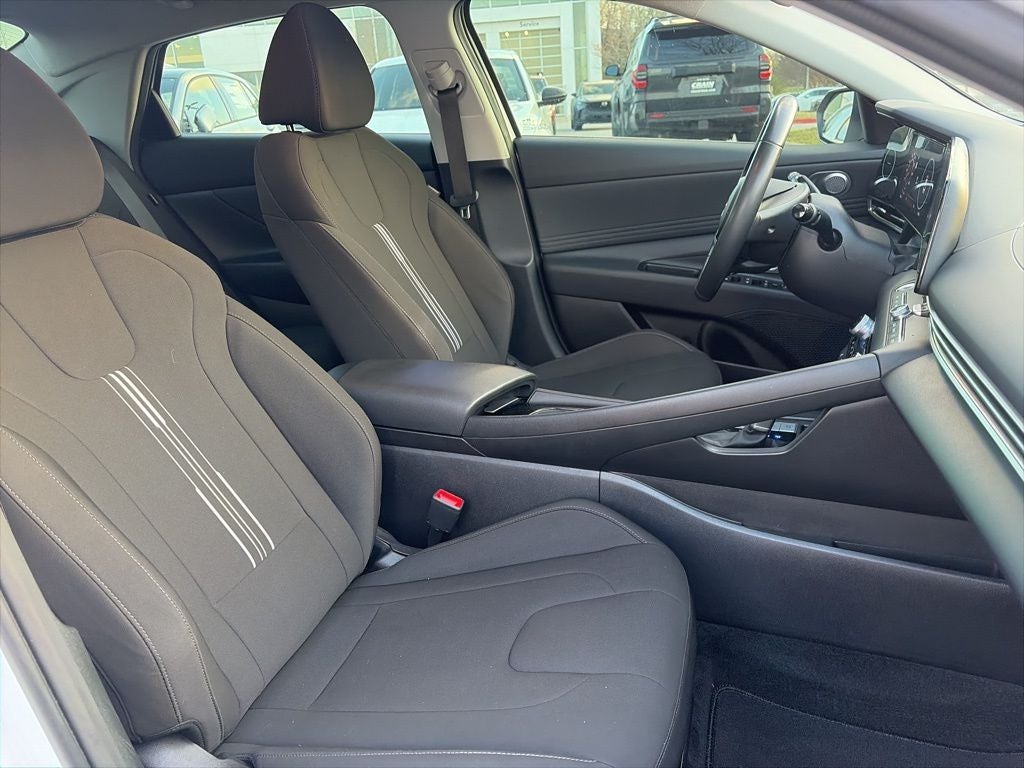 2024 Hyundai Elantra SEL CLEAN 1 OWNER CARFAX