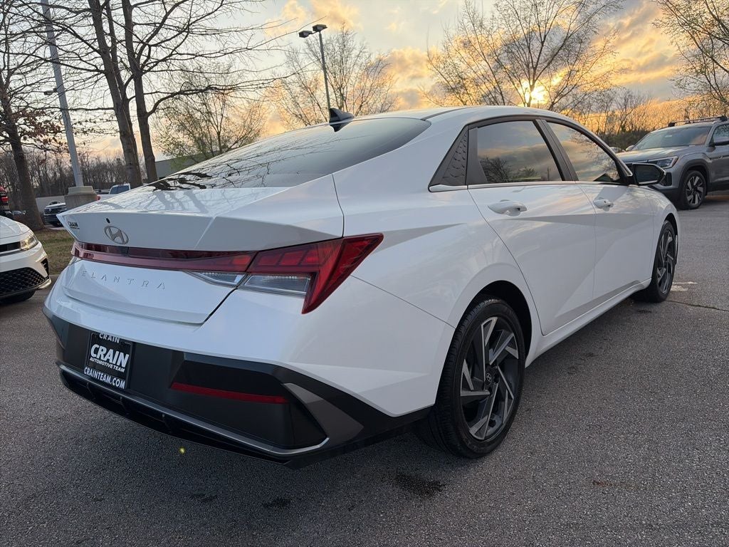 2024 Hyundai Elantra SEL