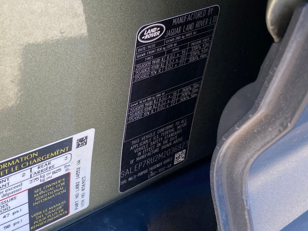 2021 Land Rover Defender 110 SE