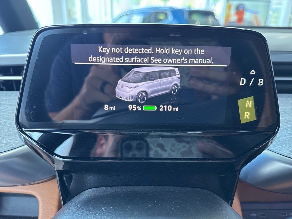 2025 Volkswagen ID. Buzz Pro S Plus