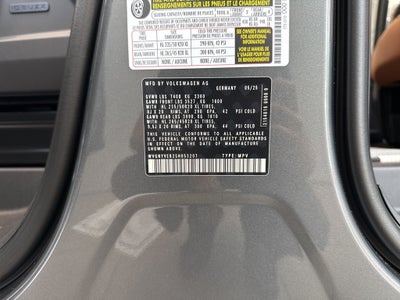 2025 Volkswagen ID. Buzz Pro S Plus