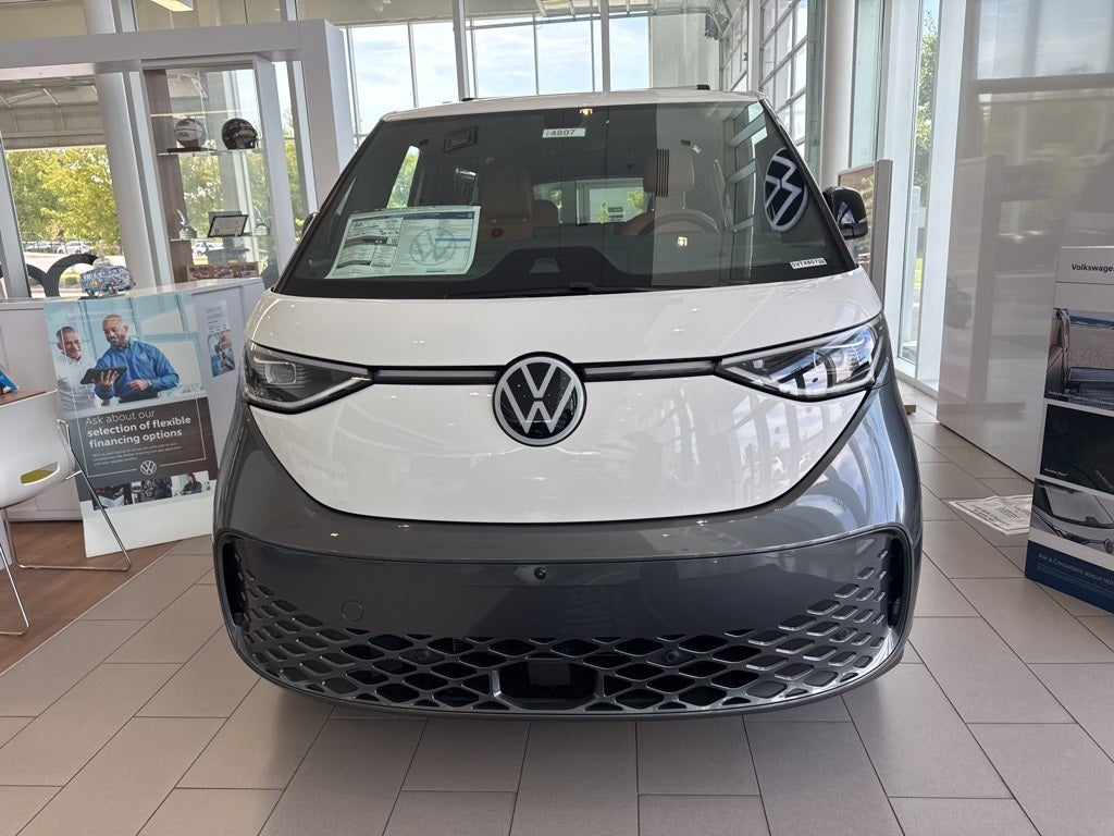 2025 Volkswagen ID. Buzz Pro S Plus