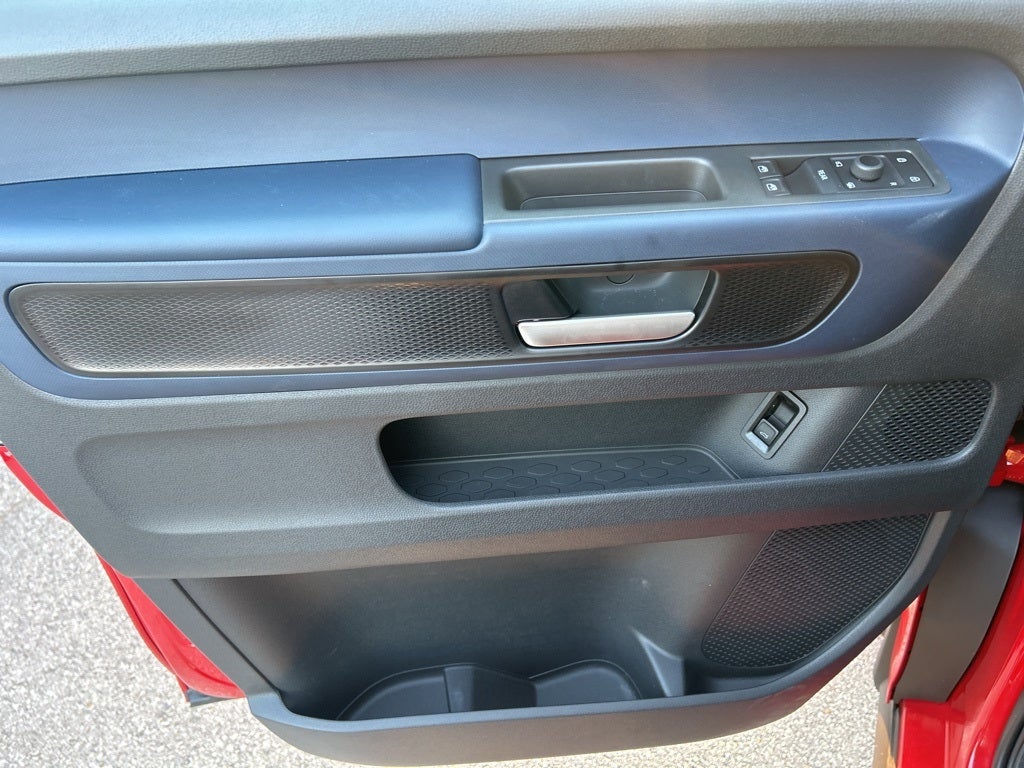 2025 Volkswagen ID. Buzz Pro S Plus