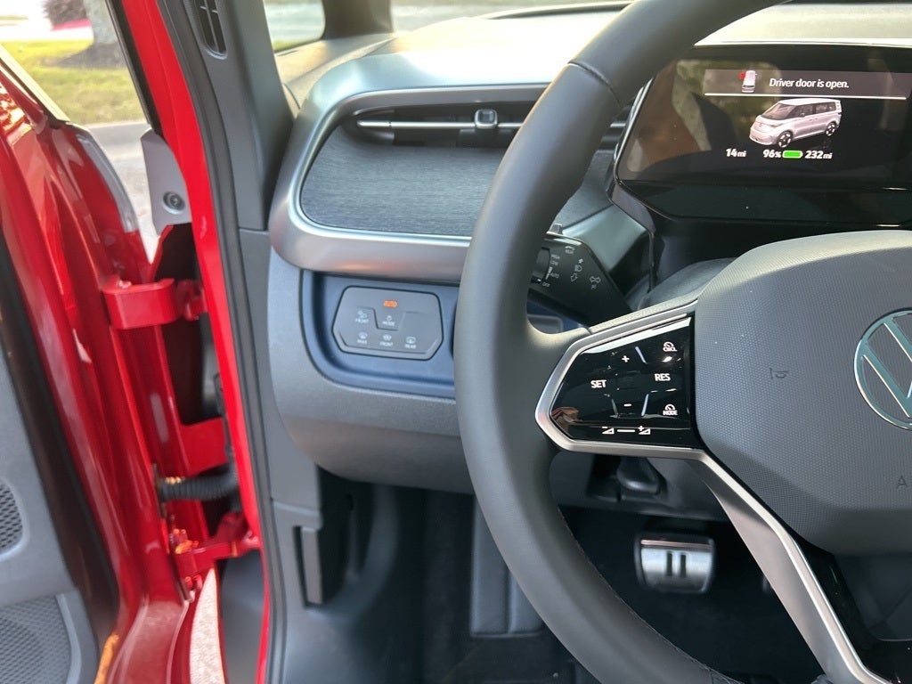 2025 Volkswagen ID. Buzz Pro S Plus