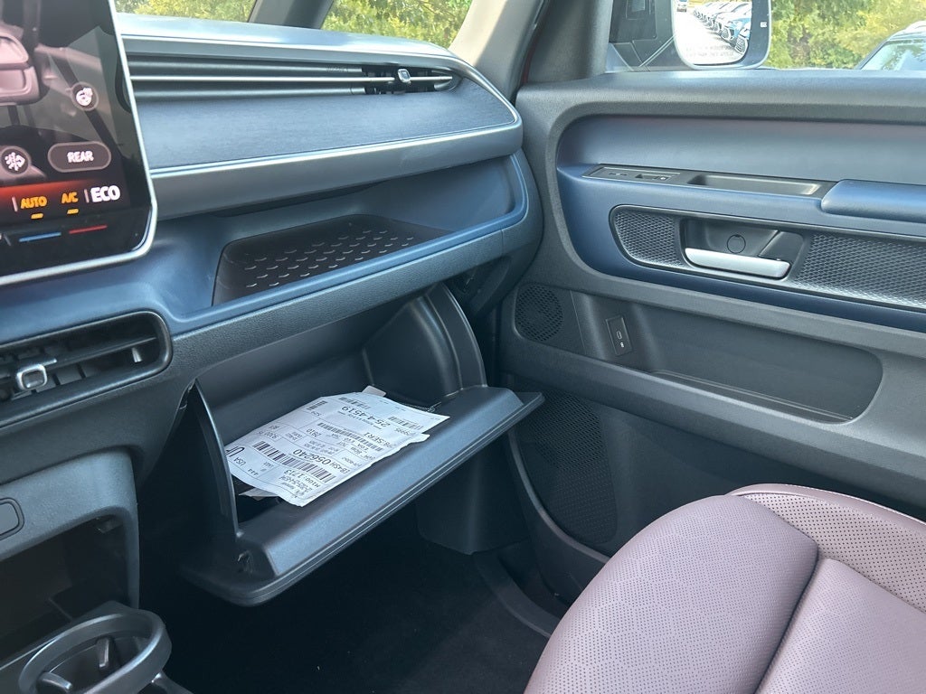 2025 Volkswagen ID. Buzz Pro S Plus