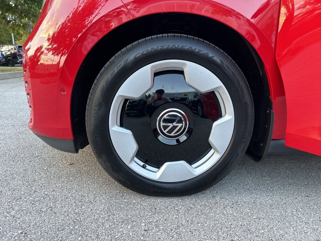 2025 Volkswagen ID. Buzz Pro S Plus