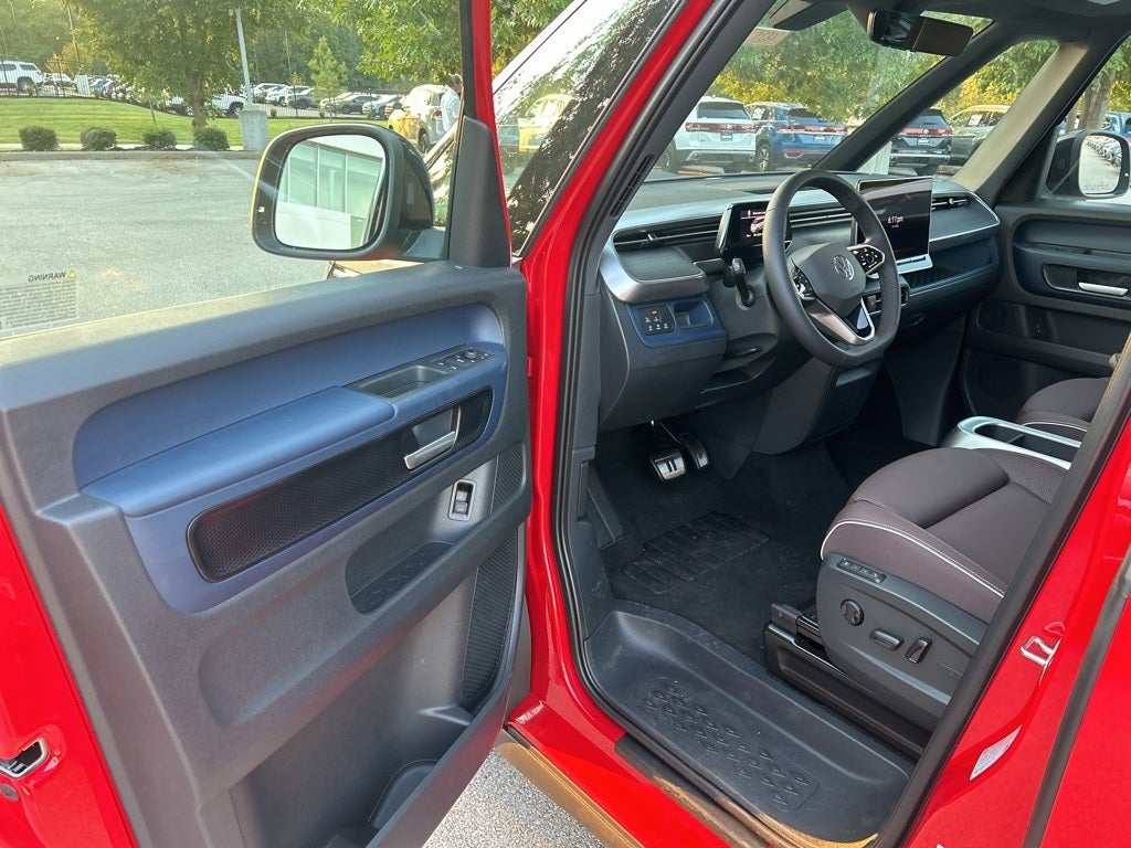 2025 Volkswagen ID. Buzz Pro S Plus