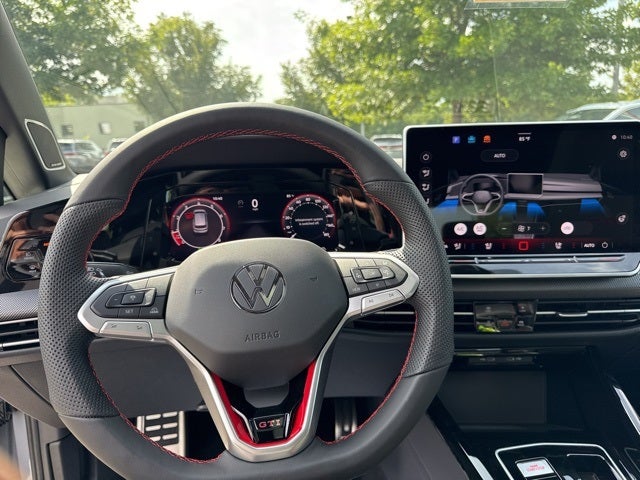 2025 Volkswagen Golf GTI 2.0T SE