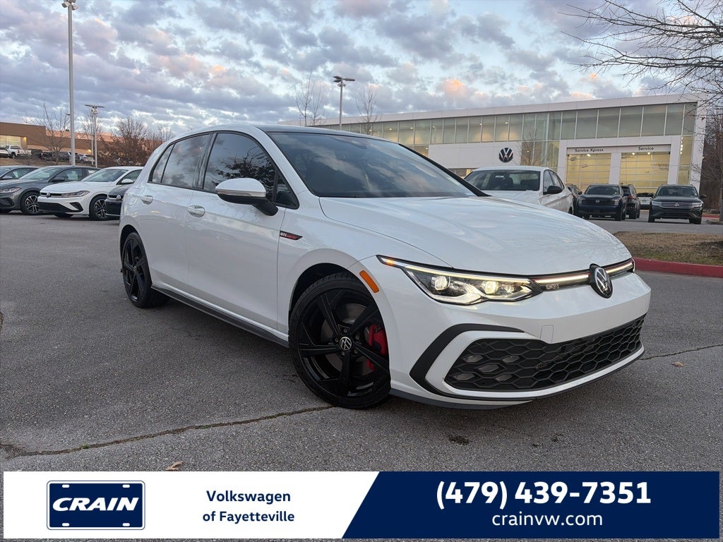 2024 Volkswagen Golf GTI SE