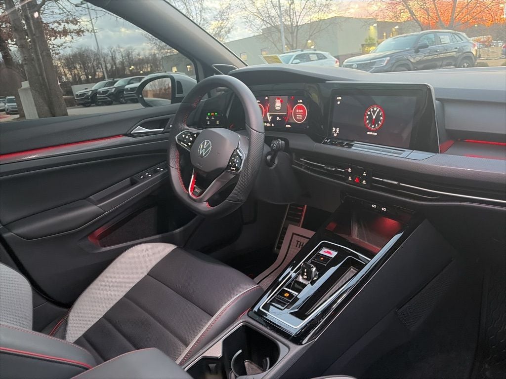 2024 Volkswagen Golf GTI 2.0T SE 1 OWNER LOCAL TRADE