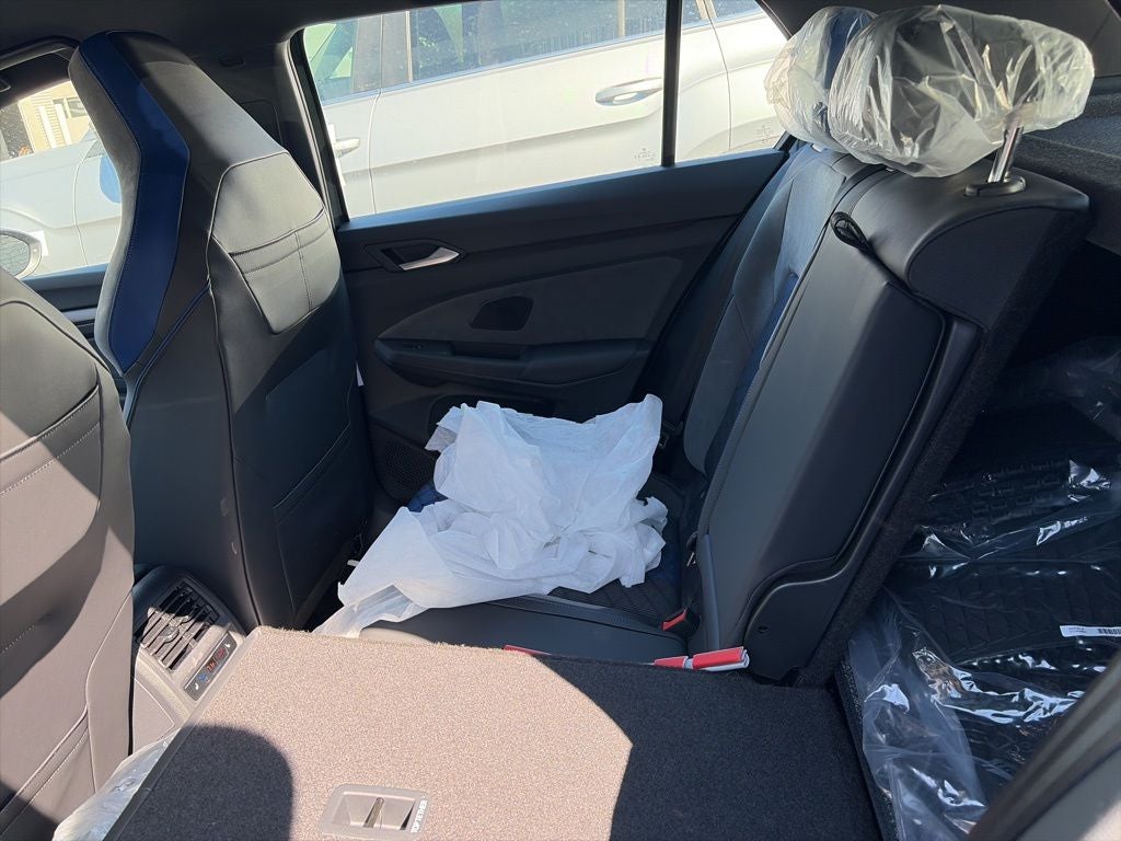 2026 Volkswagen Golf R 2.0T