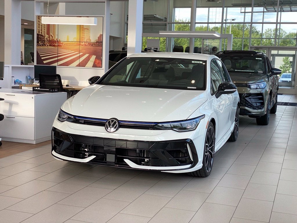 2026 Volkswagen Golf R Base
