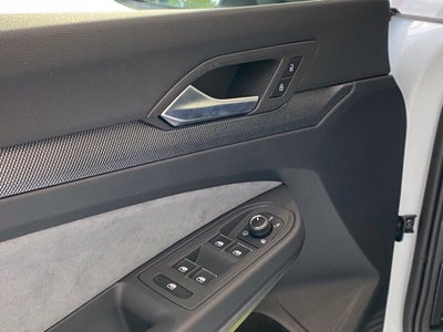 2026 Volkswagen Golf R Base