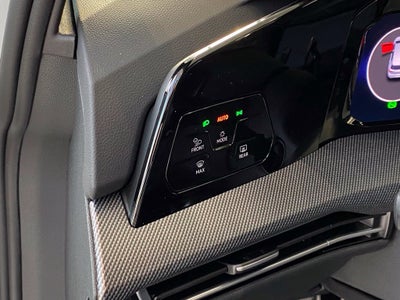 2026 Volkswagen Golf R Base