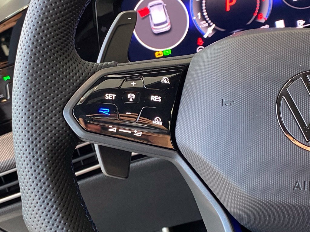 2026 Volkswagen Golf R Base