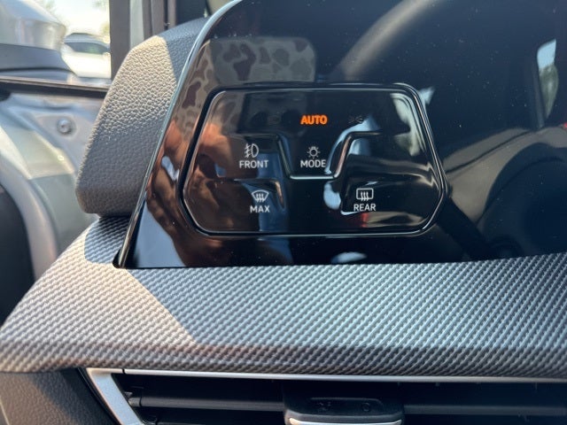 2025 Volkswagen Golf GTI 2.0T SE