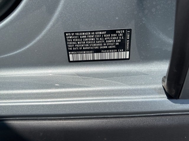 2025 Volkswagen Golf GTI 2.0T SE