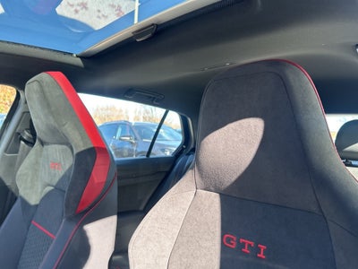 2026 Volkswagen Golf GTI 2.0T SE