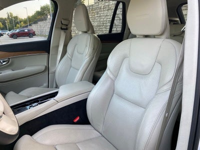 2019 Volvo XC90 T6 Inscription