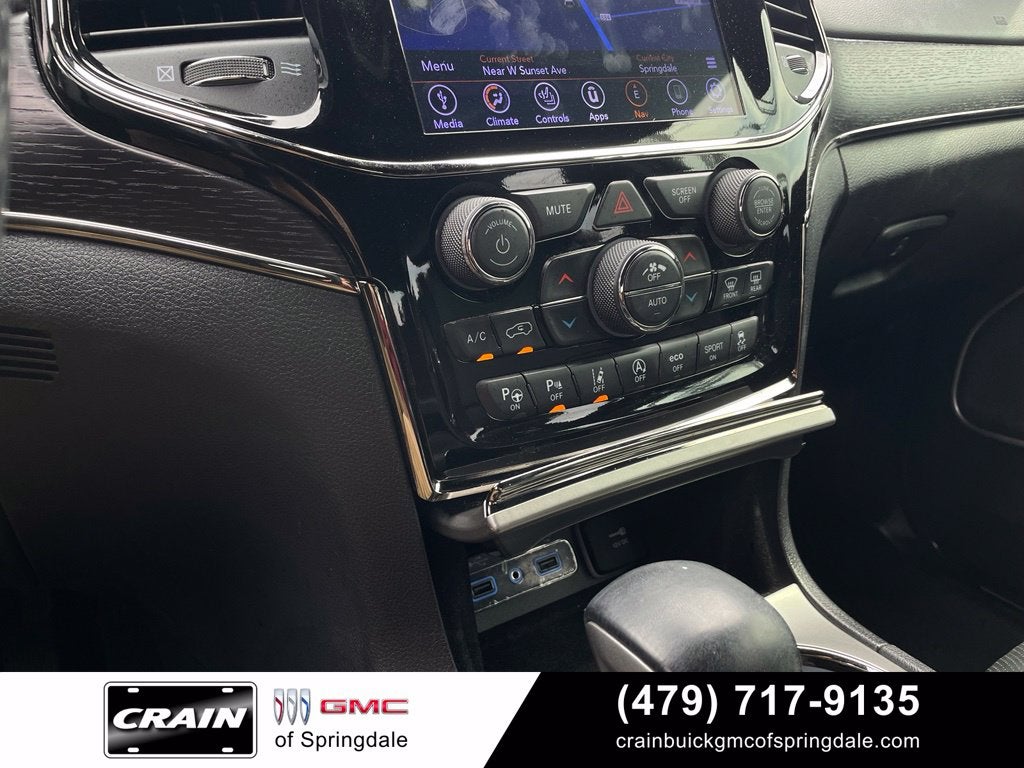 2020 Jeep Grand Cherokee Overland