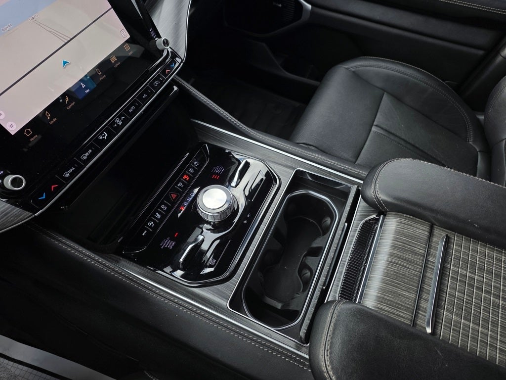 2023 Jeep Wagoneer L Series III